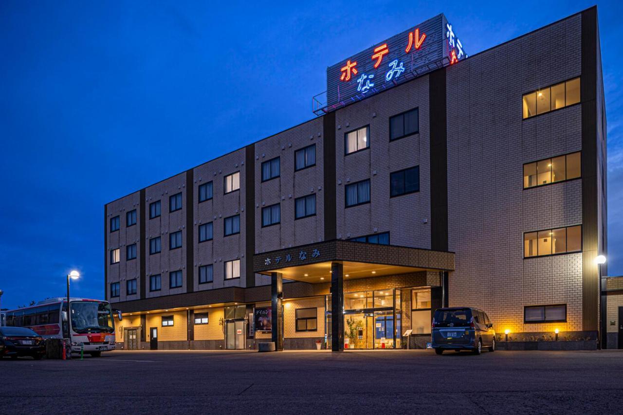 Hotel Nami Кумано Екстериор снимка