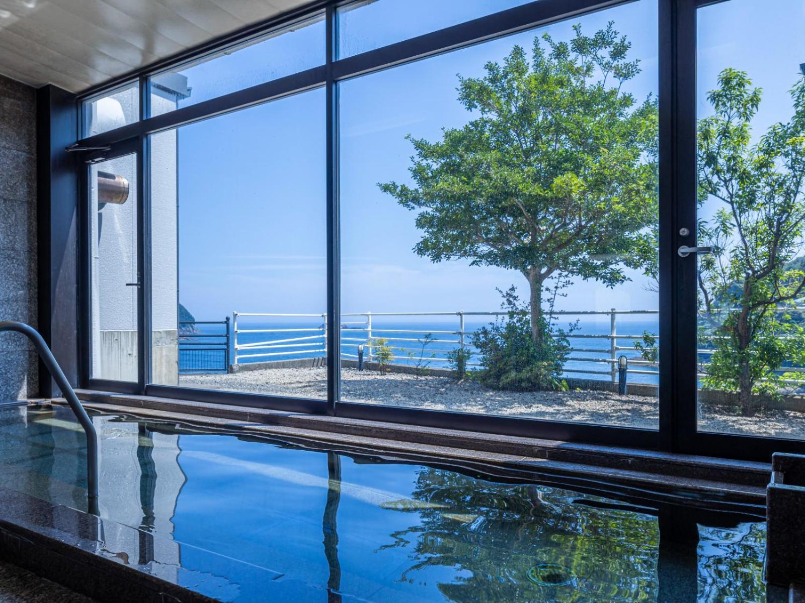 Hotel Nami Кумано Екстериор снимка